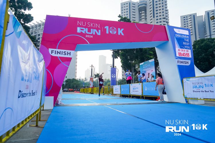 Race photo from Nu Skin Run 10K