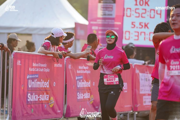 Race photo from Smartfren Run 2025 