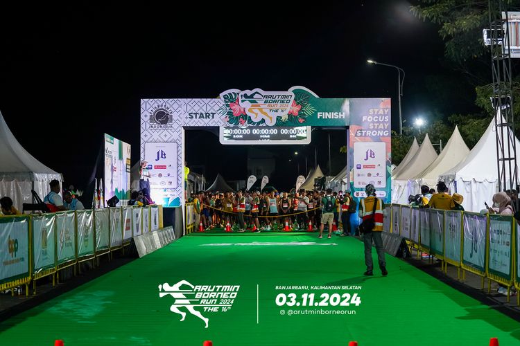 Race photo from Arutmin Borneo Run 2024