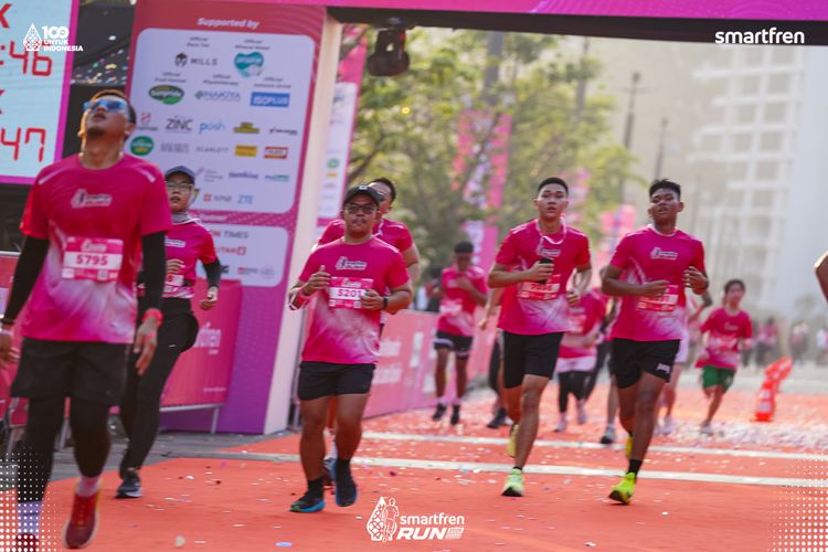 Race photo from Smartfren Run 2025 