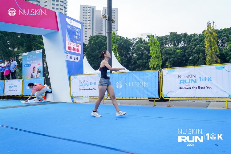 Race photo from Nu Skin Run 10K