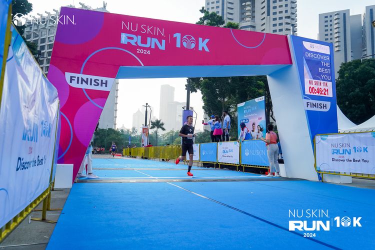 Race photo from Nu Skin Run 10K