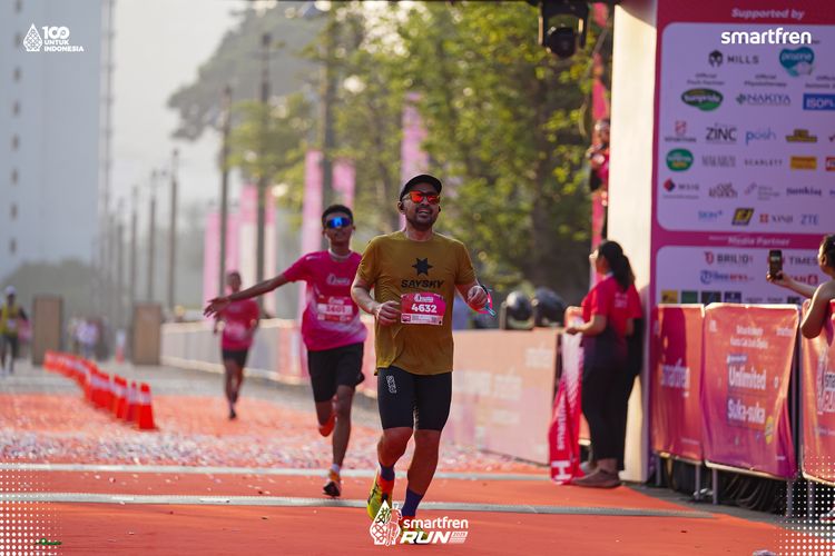 Race photo from Smartfren Run 2025 