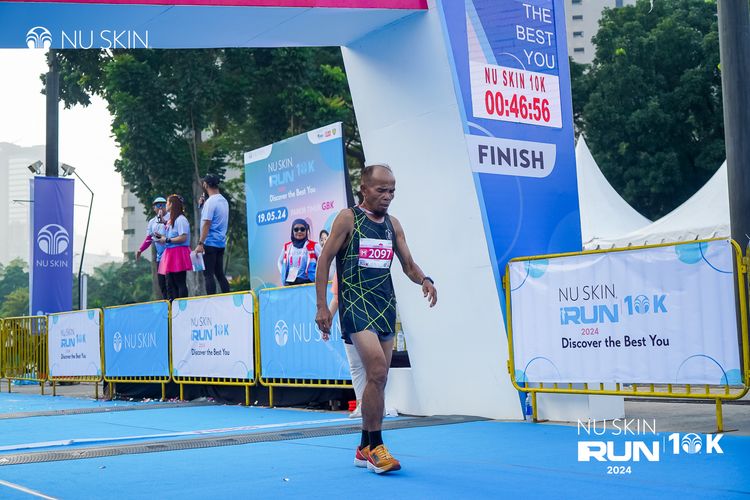 Race photo from Nu Skin Run 10K