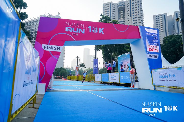 Race photo from Nu Skin Run 10K