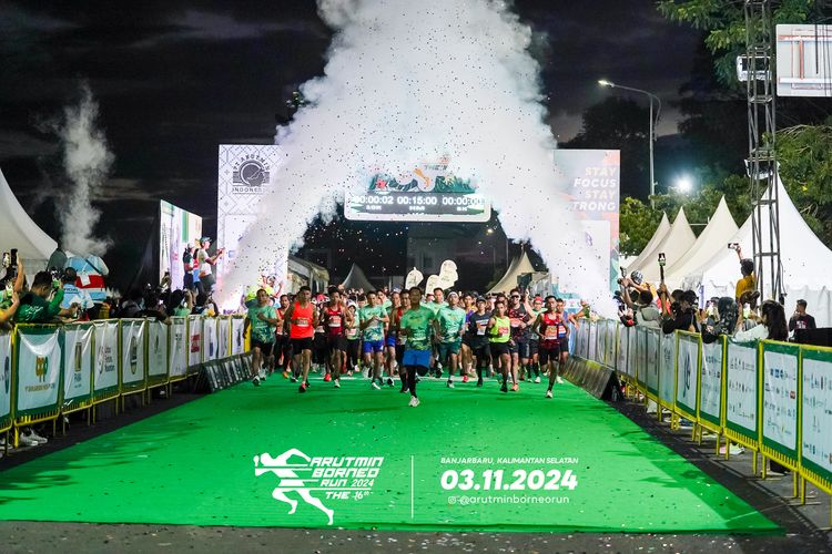 Race photo from Arutmin Borneo Run 2024