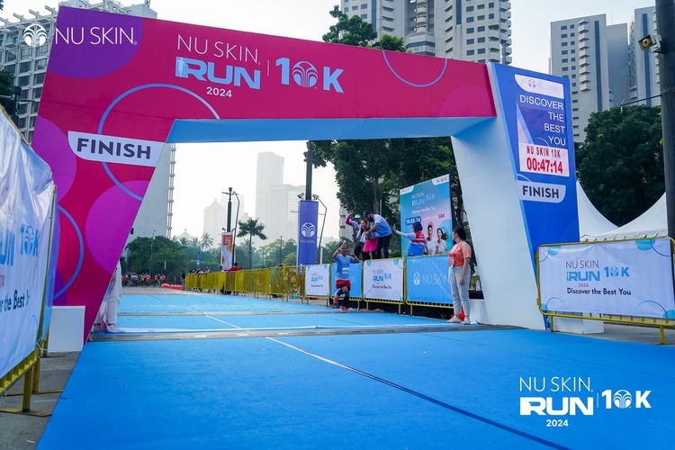 Race photo from Nu Skin Run 10K