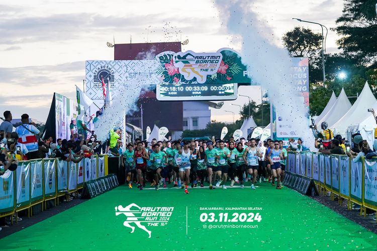 Race photo from Arutmin Borneo Run 2024