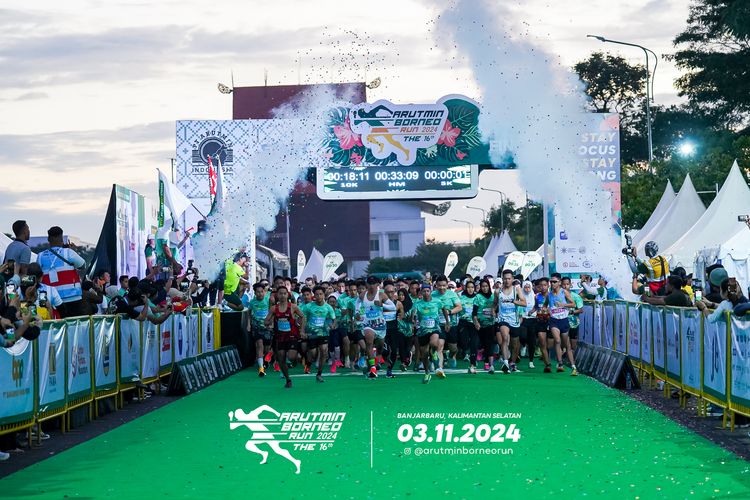 Race photo from Arutmin Borneo Run 2024
