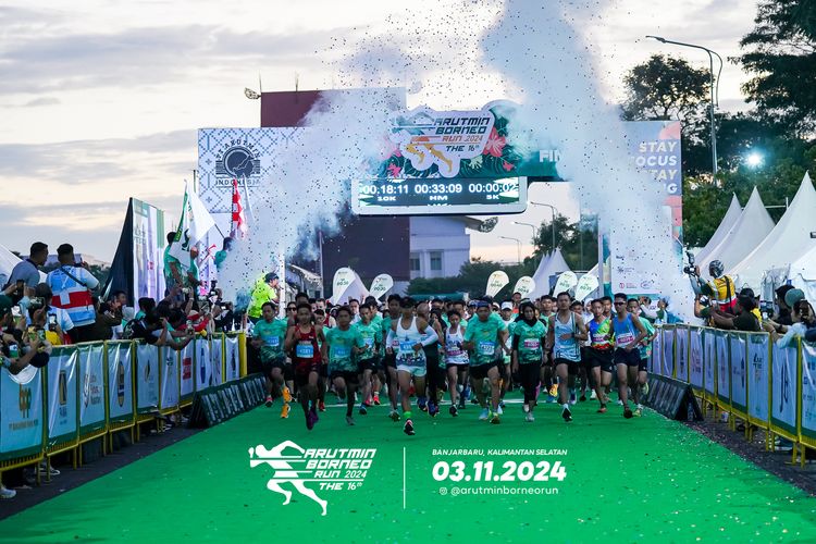 Race photo from Arutmin Borneo Run 2024