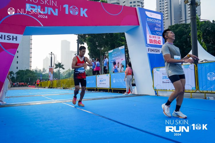 Race photo from Nu Skin Run 10K