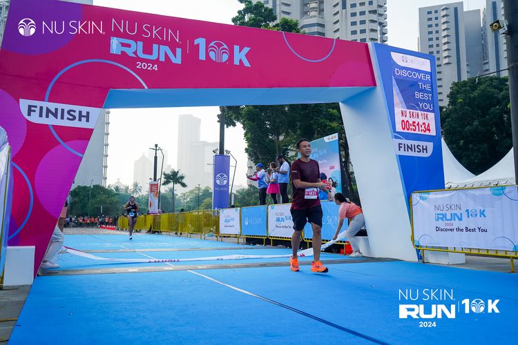 Race photo from Nu Skin Run 10K