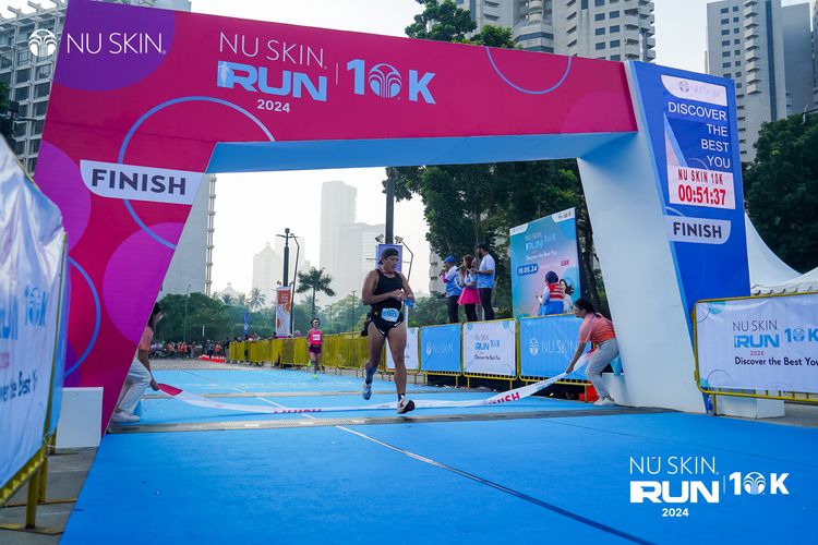Race photo from Nu Skin Run 10K