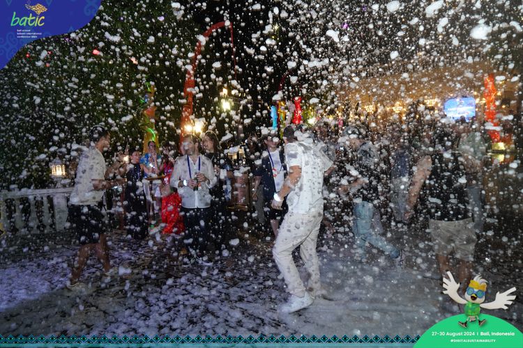 Race photo from Telin Batic 2024 Photo Search