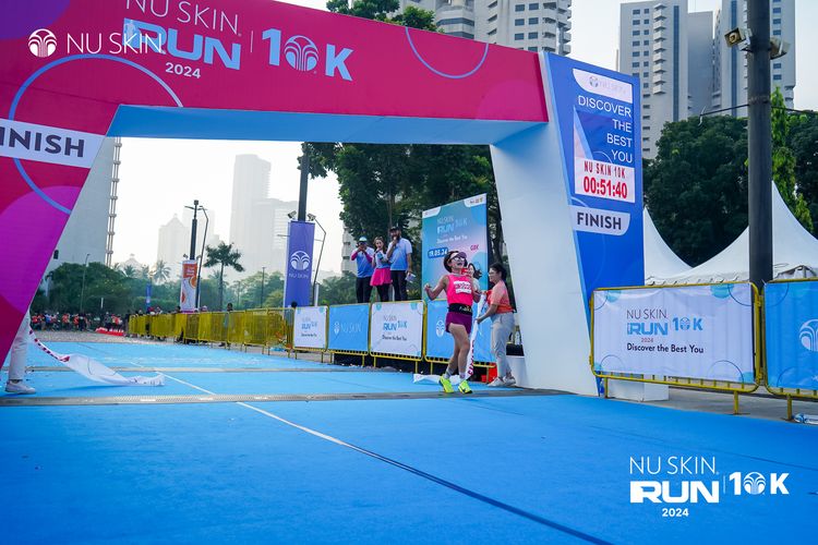 Race photo from Nu Skin Run 10K