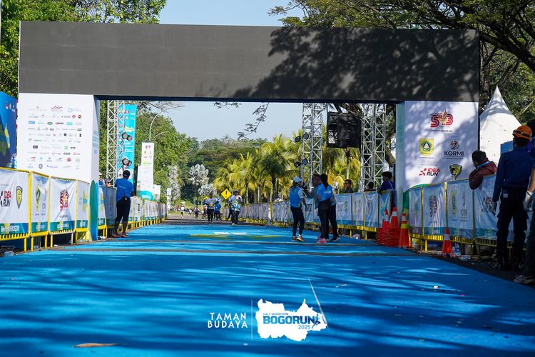 Race photo from Taman Budaya x BOGORUN 2025