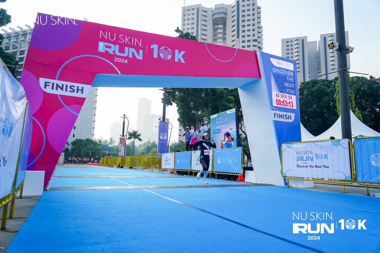 Race photo from Nu Skin Run 10K