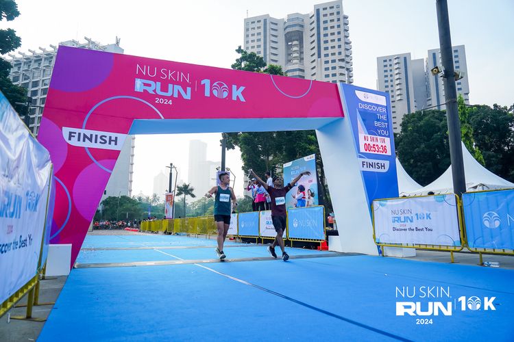 Race photo from Nu Skin Run 10K