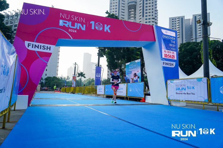 Race photo from Nu Skin Run 10K
