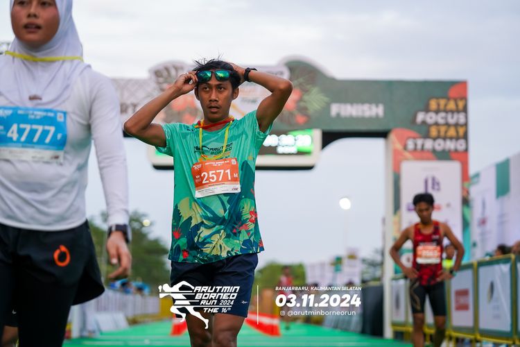 Race photo from Arutmin Borneo Run 2024