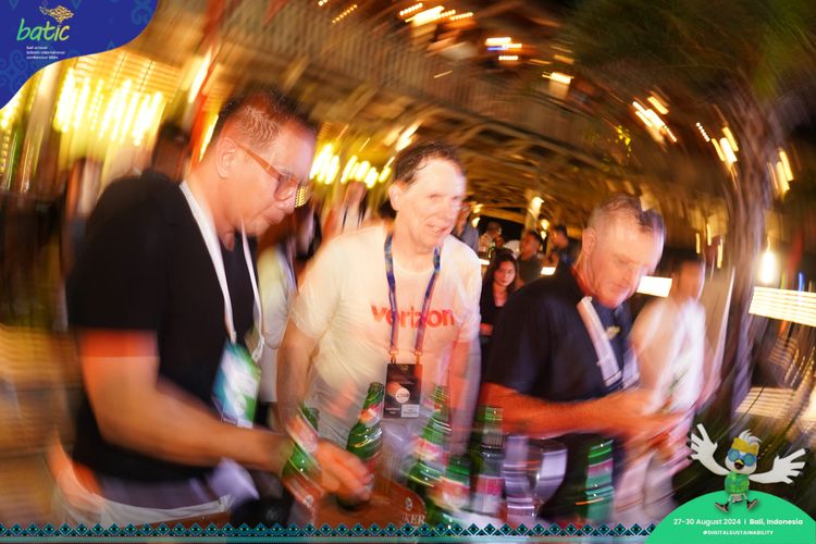 Race photo from Telin Batic 2024 Photo Search