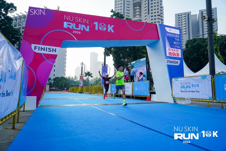 Race photo from Nu Skin Run 10K
