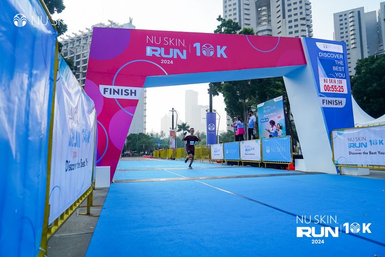 Race photo from Nu Skin Run 10K