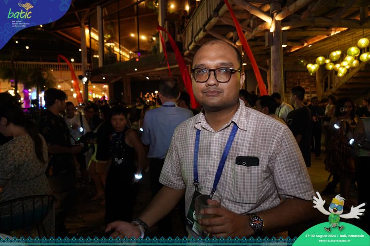 Race photo from Telin Batic 2024 Photo Search