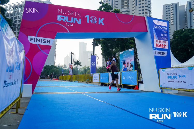 Race photo from Nu Skin Run 10K
