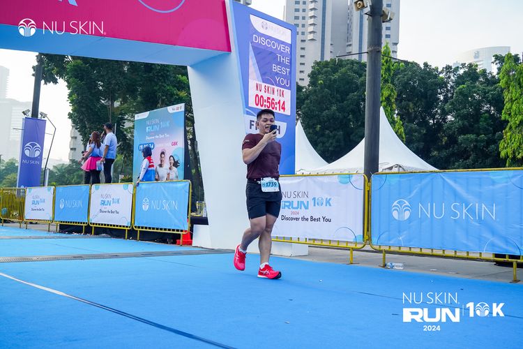Race photo from Nu Skin Run 10K