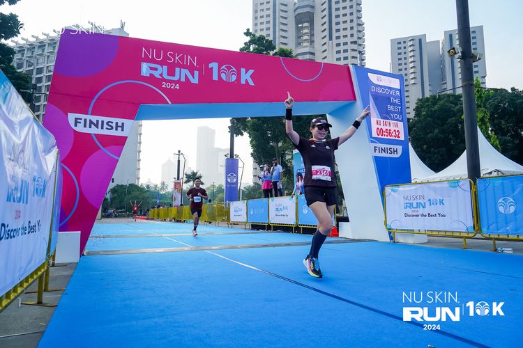 Race photo from Nu Skin Run 10K