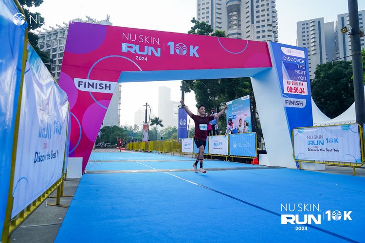 Race photo from Nu Skin Run 10K