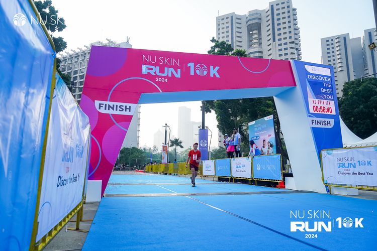 Race photo from Nu Skin Run 10K