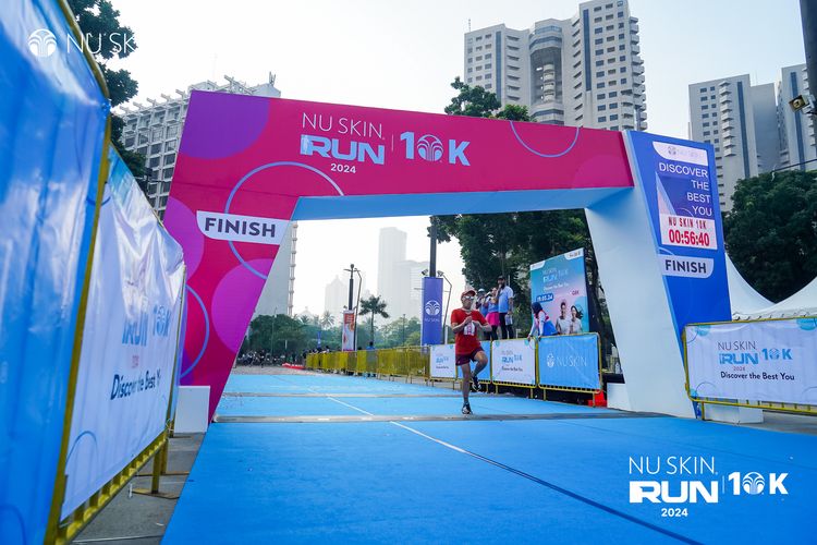 Race photo from Nu Skin Run 10K