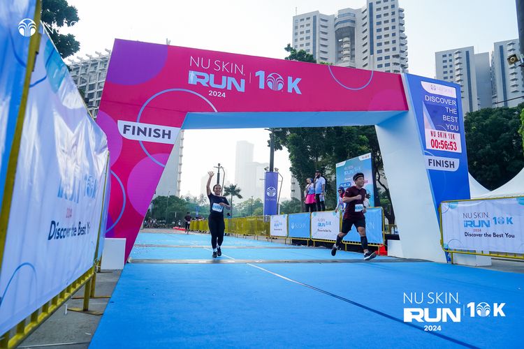 Race photo from Nu Skin Run 10K