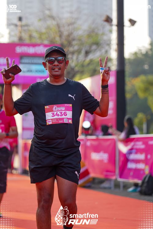 Race photo from Smartfren Run 2025 