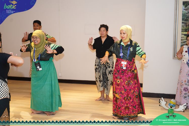 Race photo from Telin Batic 2024 Photo Search