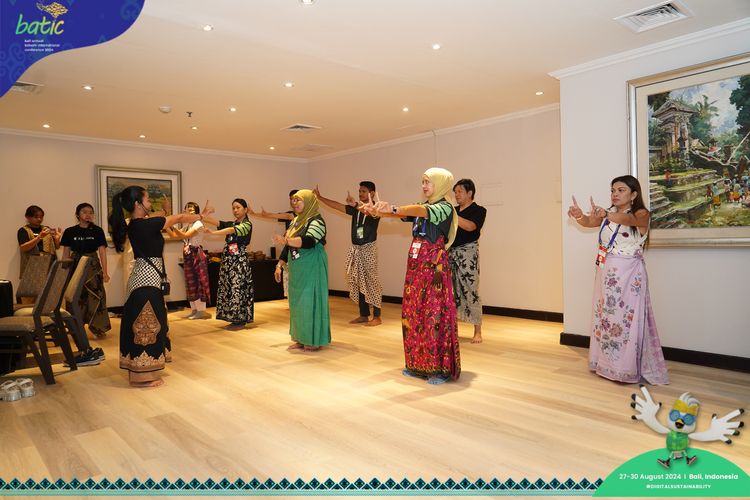 Race photo from Telin Batic 2024 Photo Search