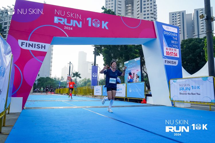 Race photo from Nu Skin Run 10K