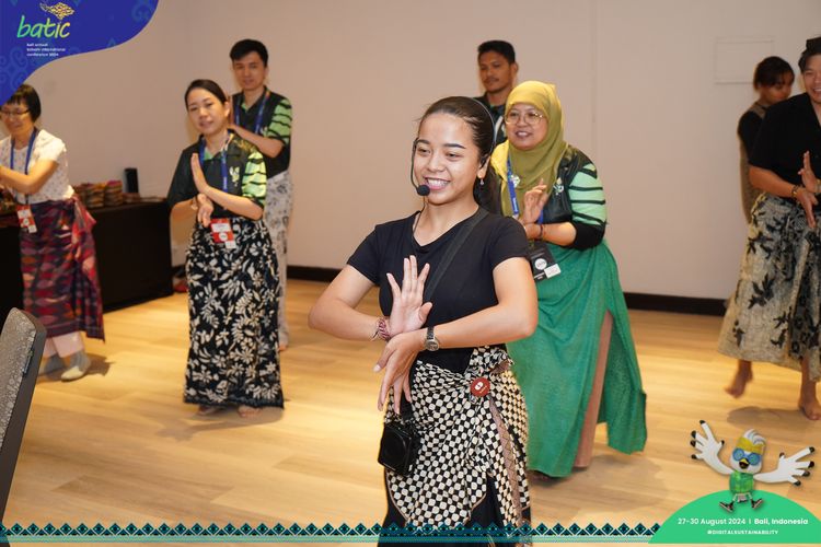 Race photo from Telin Batic 2024 Photo Search