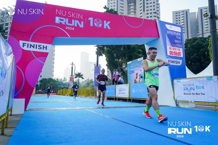 Race photo from Nu Skin Run 10K