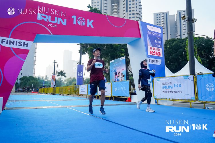 Race photo from Nu Skin Run 10K