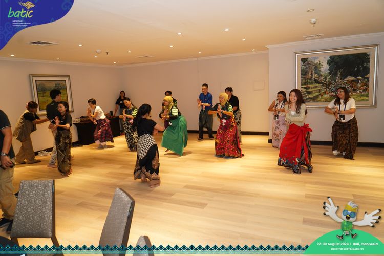 Race photo from Telin Batic 2024 Photo Search