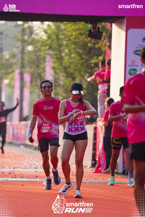 Race photo from Smartfren Run 2025 