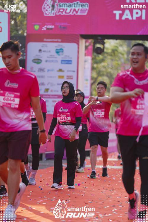 Race photo from Smartfren Run 2025 