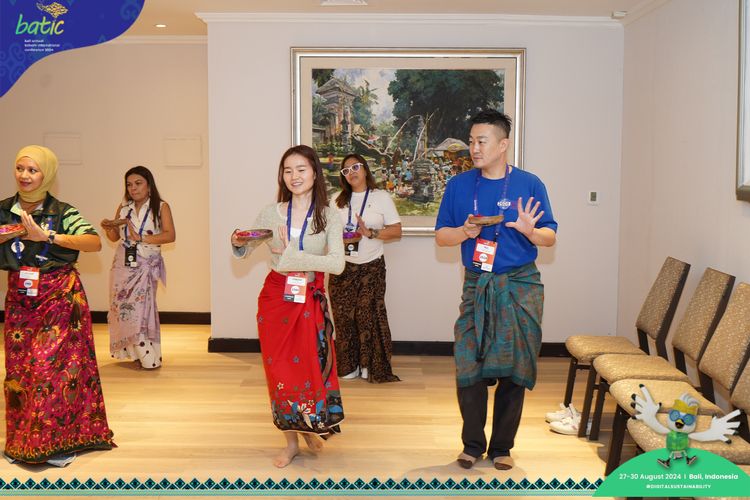 Race photo from Telin Batic 2024 Photo Search
