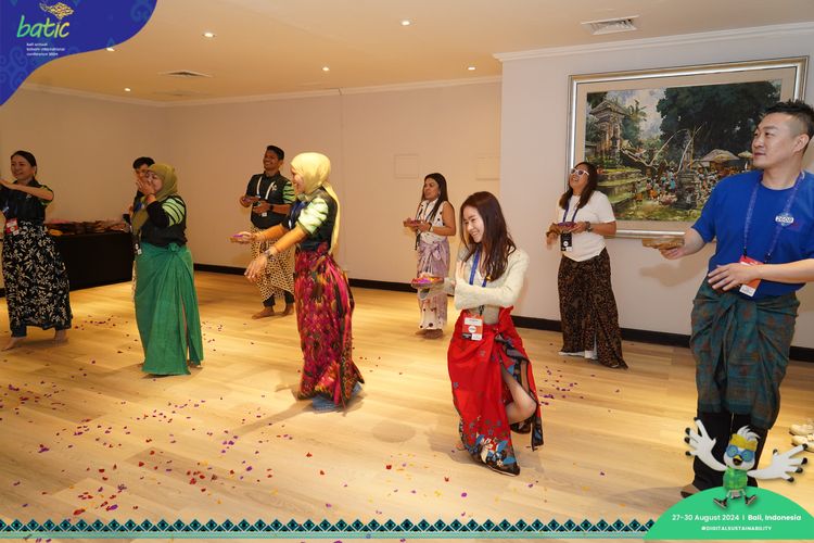 Race photo from Telin Batic 2024 Photo Search