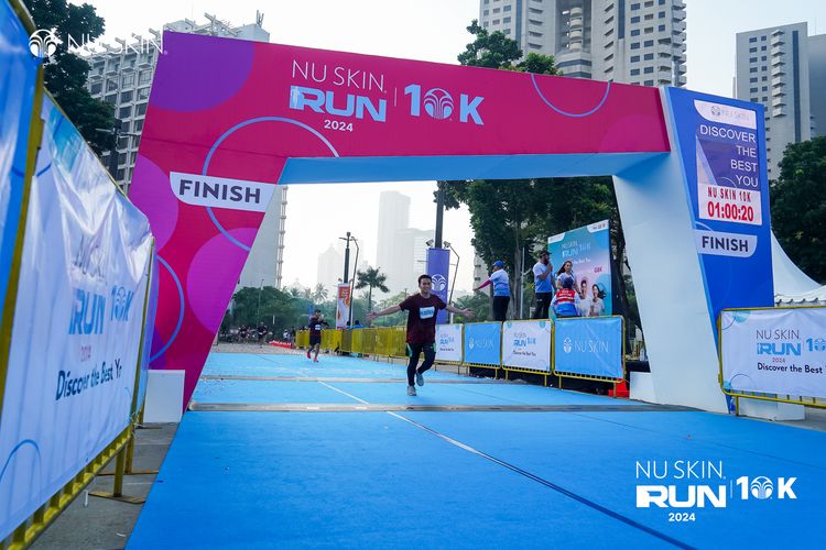 Race photo from Nu Skin Run 10K