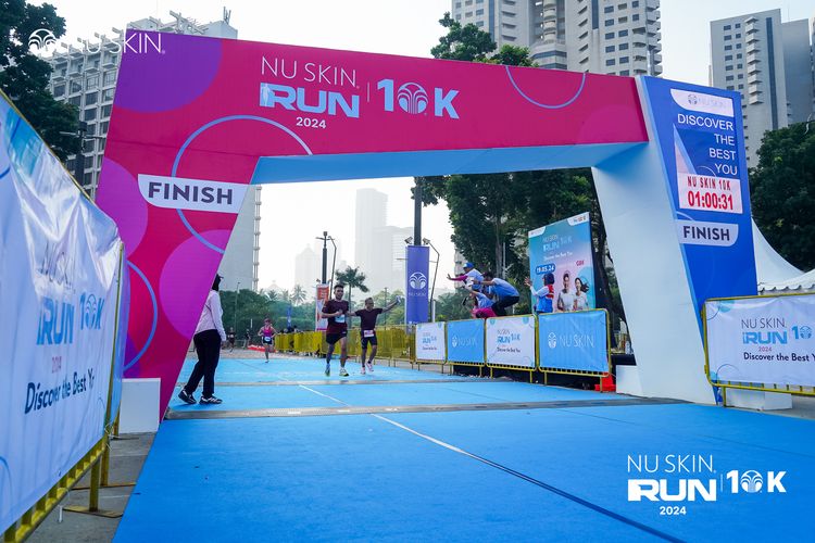 Race photo from Nu Skin Run 10K