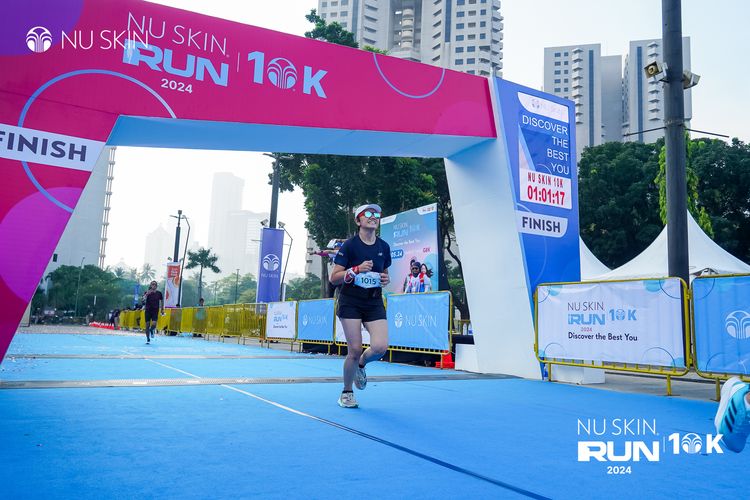 Race photo from Nu Skin Run 10K